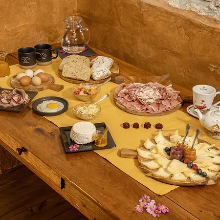 Ristoro La Crosetta Farm stay *